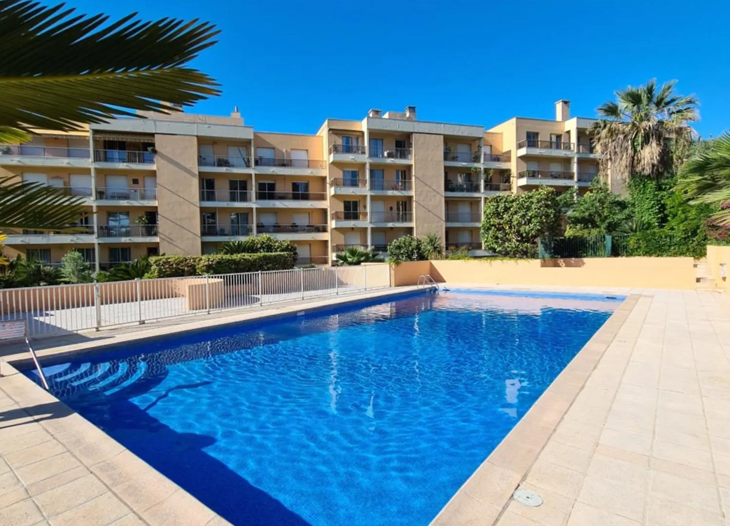 Studio Grande Terrasse A 5 Min De La Mer Nice Apartment