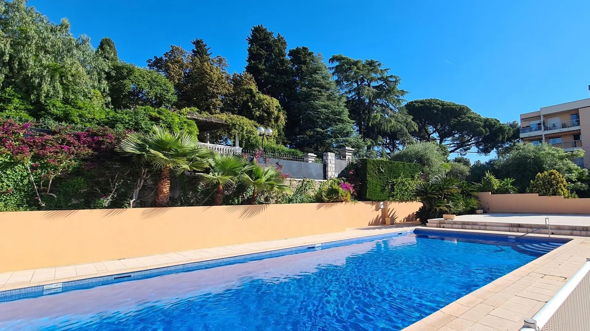 Studio Grande Terrasse A 5 Min De La Mer Nice Apartment